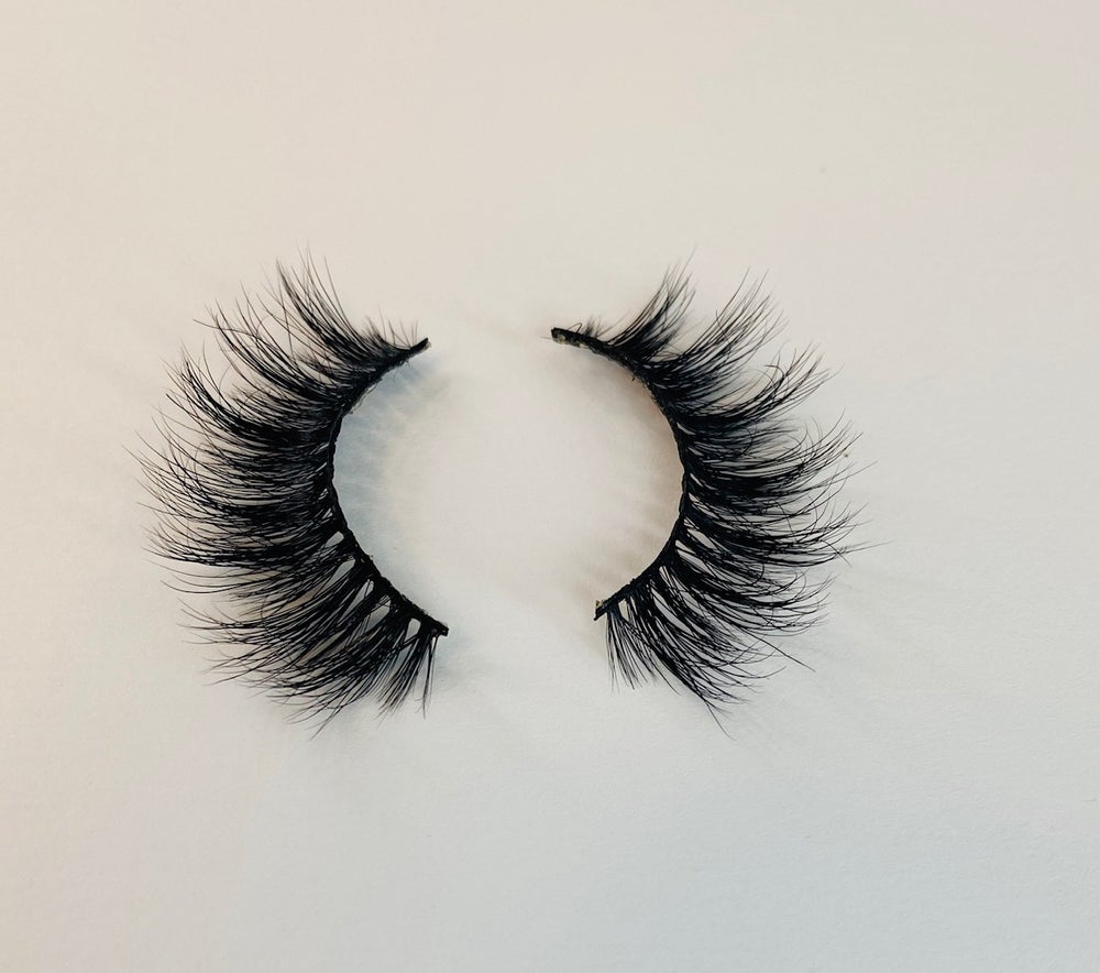 "Breathtaking" - Blink Me Pretty